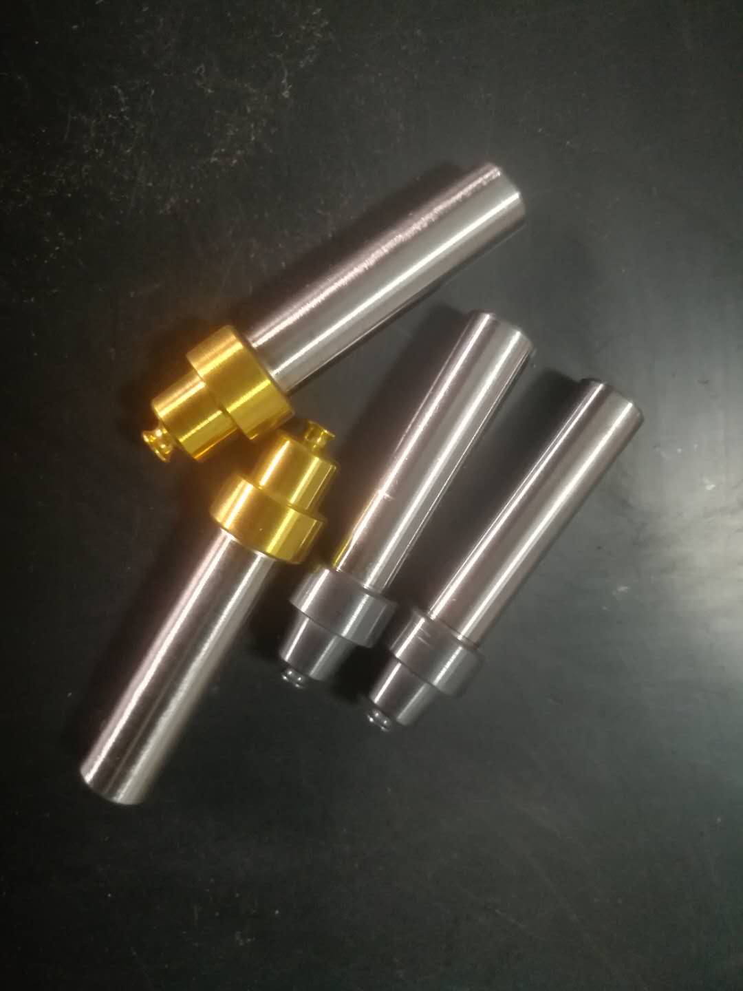 �����{���մ�Ϳ��